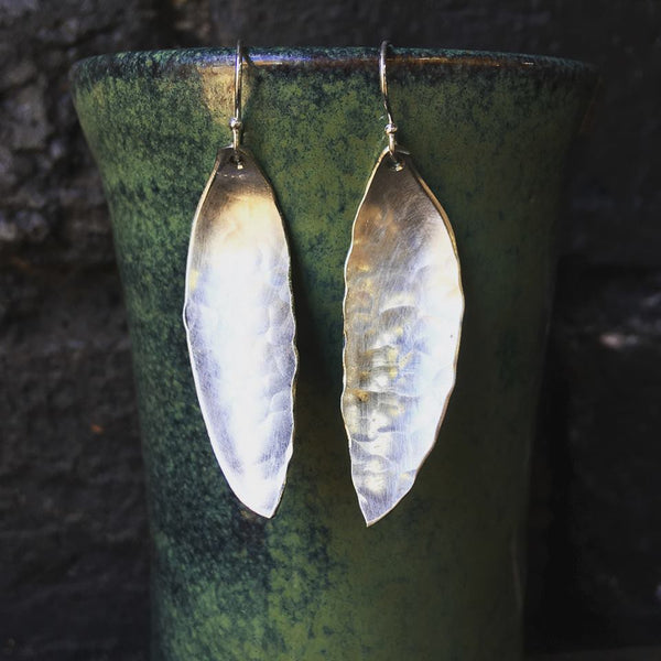Spoon leaf earrings