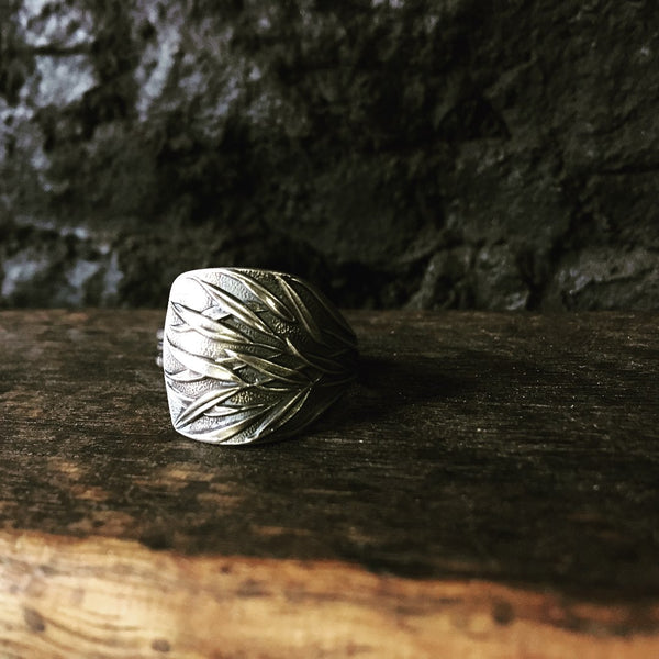 Timor black bamboo spoon ring - sterling silver