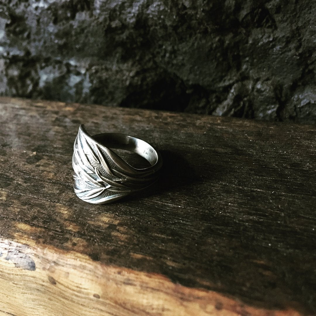 Timor black bamboo spoon ring - sterling silver